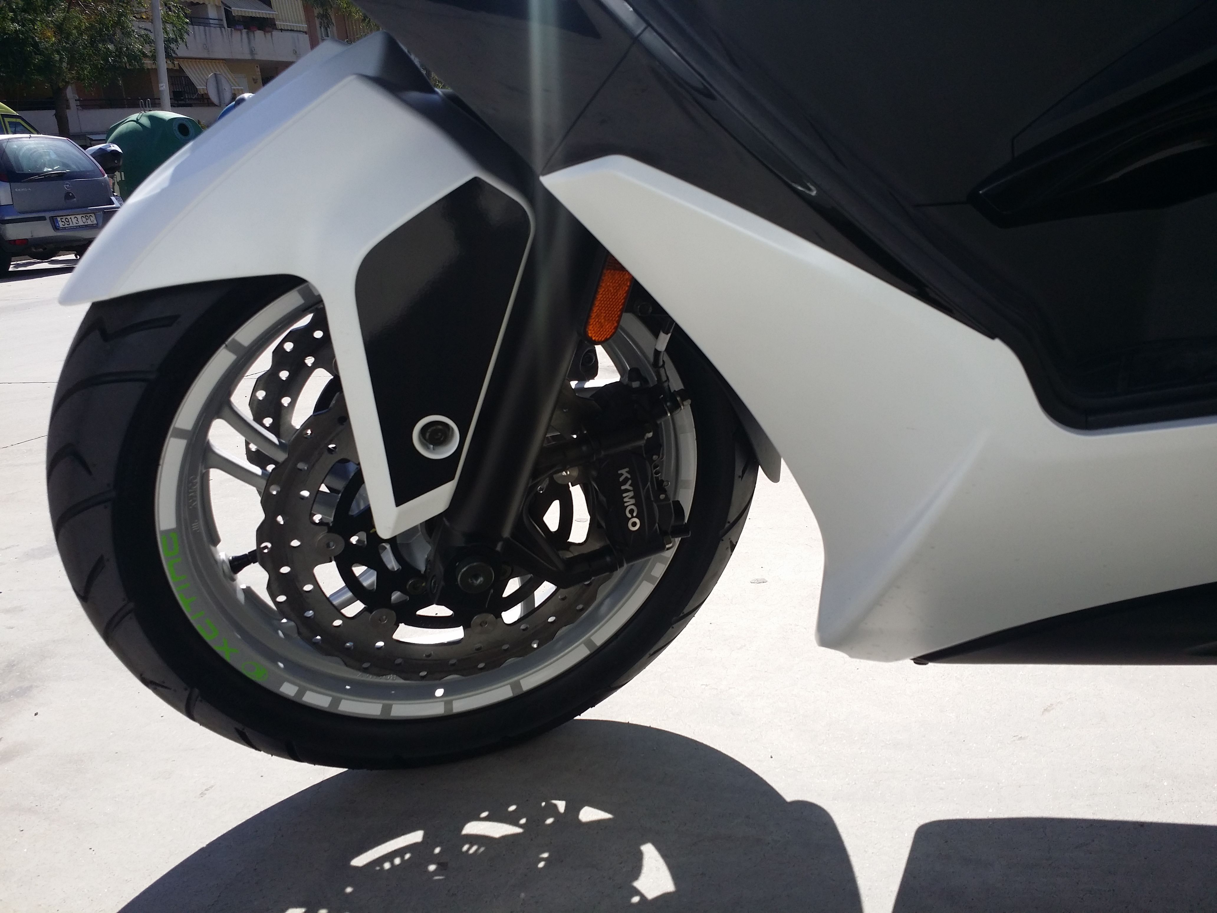 Pegatinas para llantas kymco y más