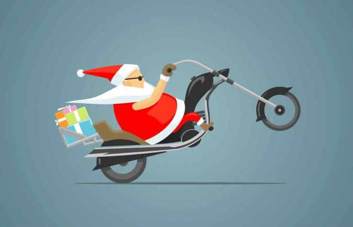 papa_noel_moto.jpg.8f2fc01f310807f1cb785beabf75f4ee.jpg