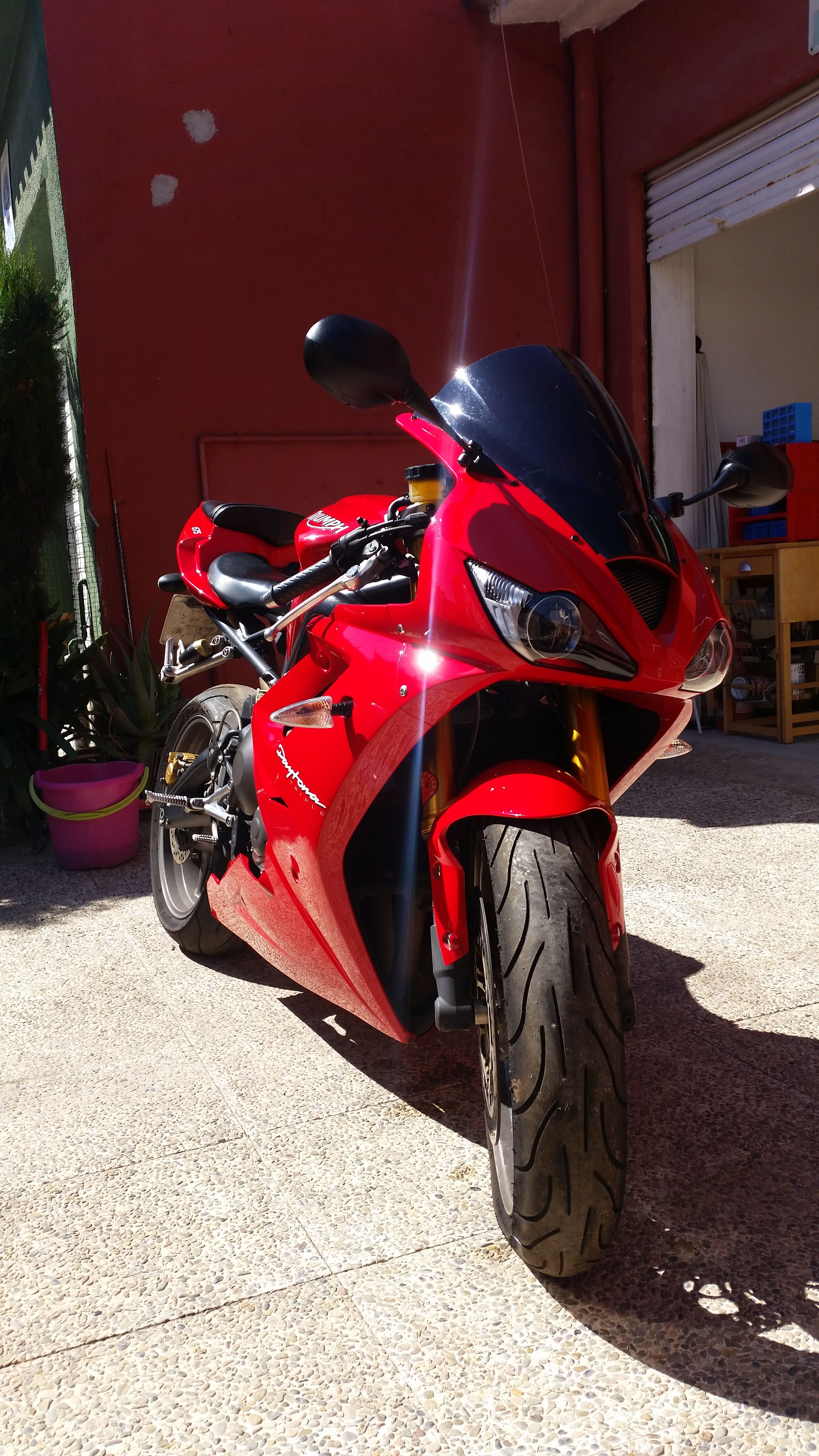 Triumph Daytona 675