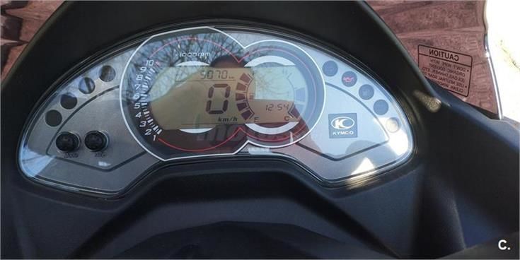 SE VENDE KXCT 300i ABS