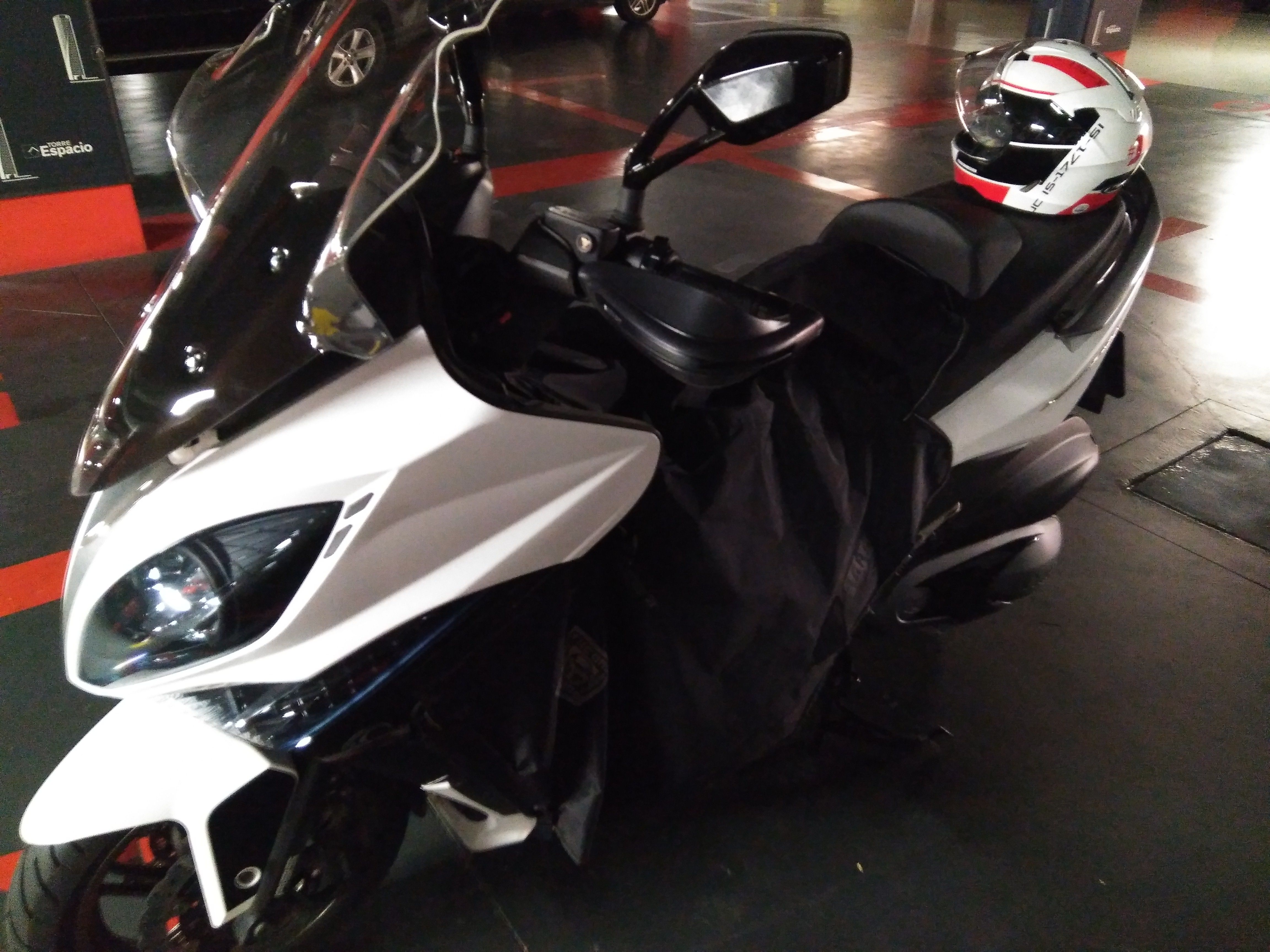 Kymco Xciting 400i ABS