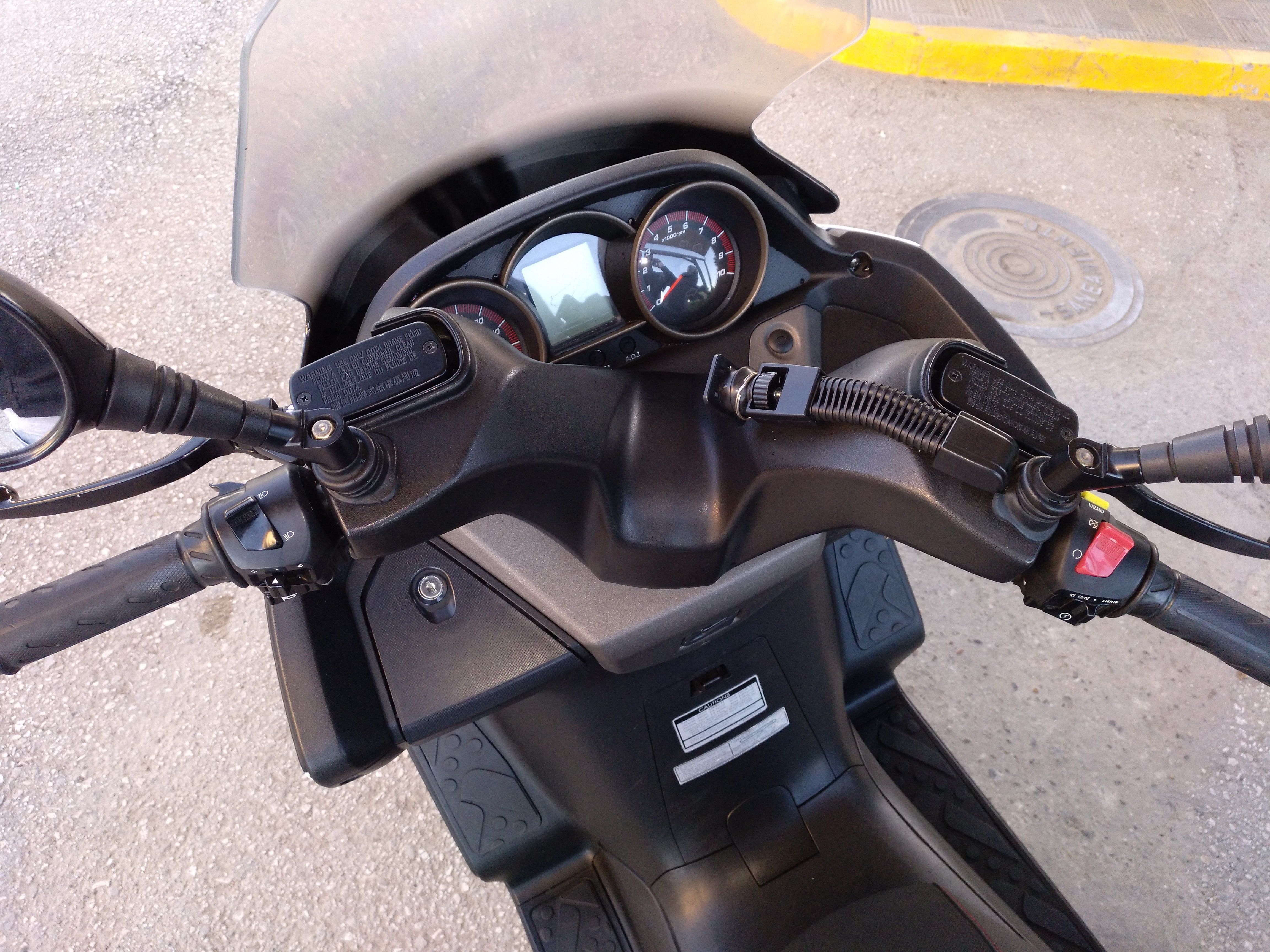 Kymco SuperDink 300i ABS