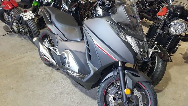 WhatsApp Image 2019-03-29 at 17.39.23(3).jpeg