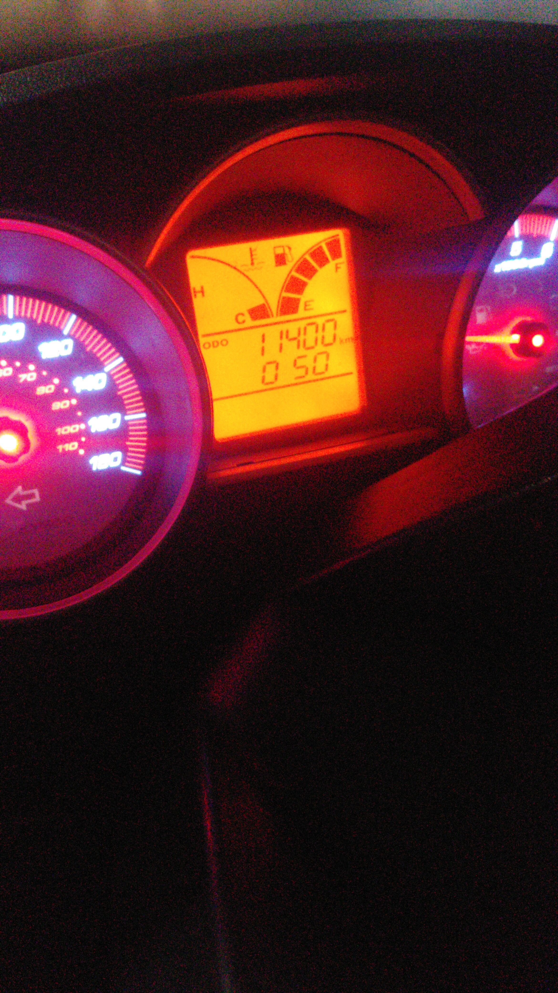 Super Dink 300i 2800 euros 11400km