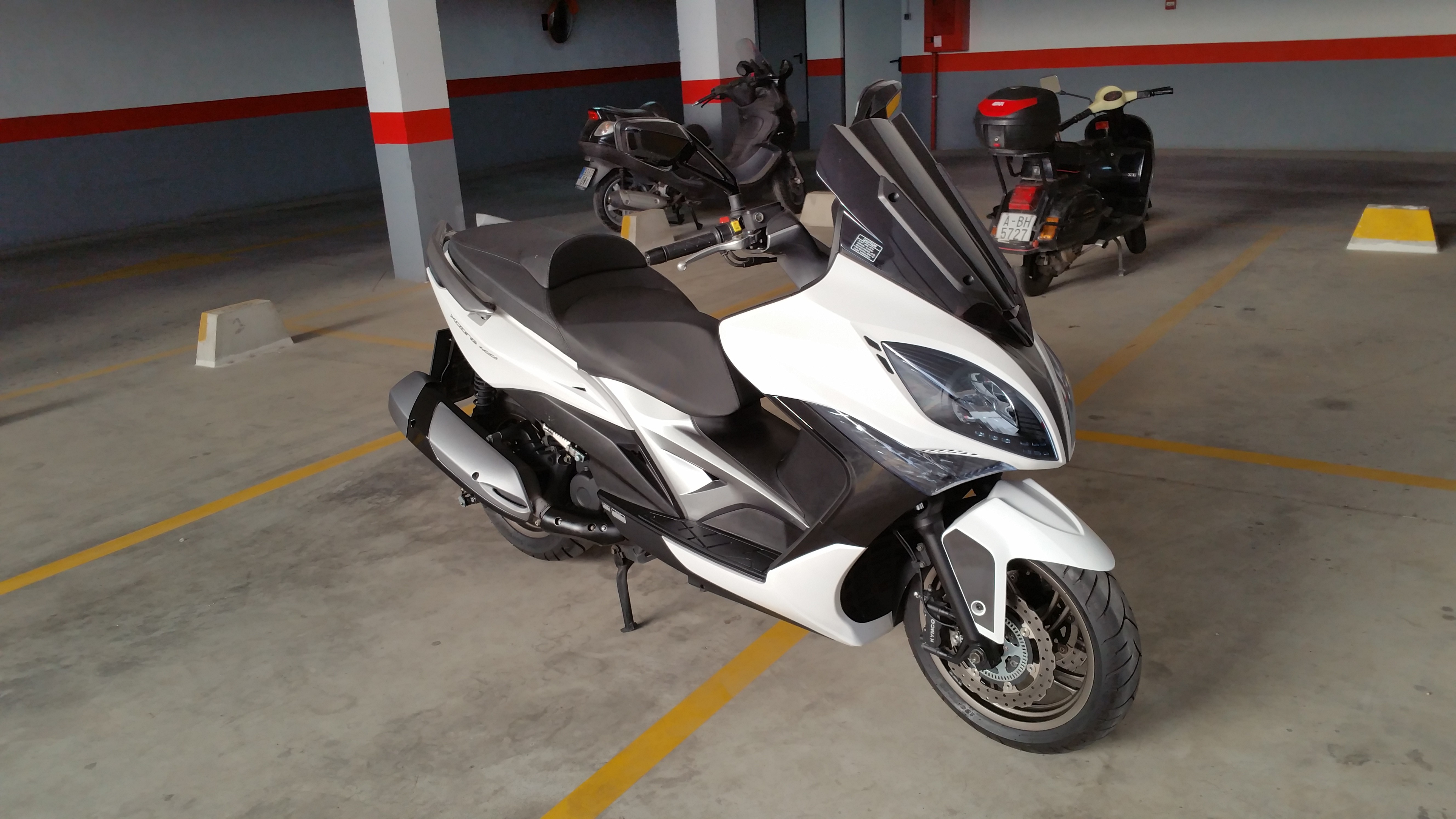 Kymco xciting 400